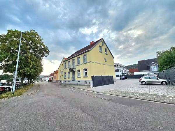 Wohnung zum Mieten in Bruchmühlbach-Miesau 890 € 121 m² 4 zimmer