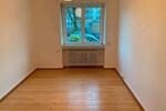 Hochparterre Duisburg - 2 Zimmer, 67 m&sup2;, 735&euro; | Angebot:26652891