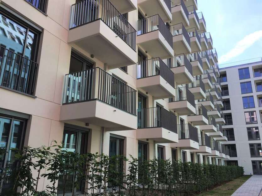 Wohnung zum Mieten in Berlin 1.010,20 € 39.73 m² 1 zimmer