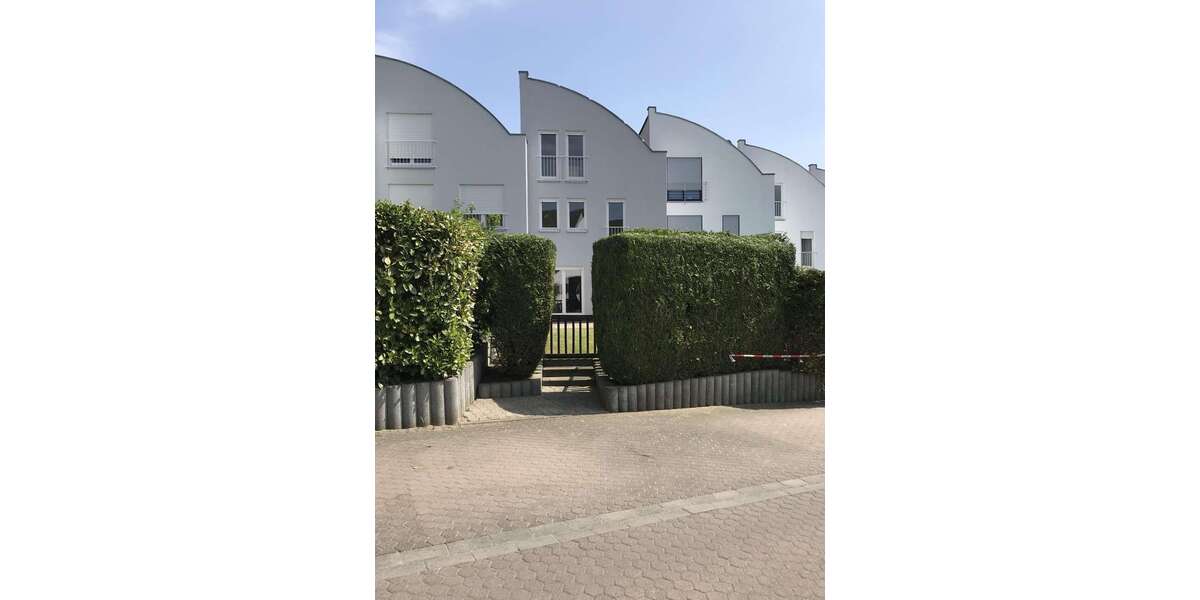 Einfamilienhaus Wiesbaden-Sonnenberg Sonnenberg - 7 Zimmer, 230 m&sup2;, 3.490&euro; | Angebot:24758824