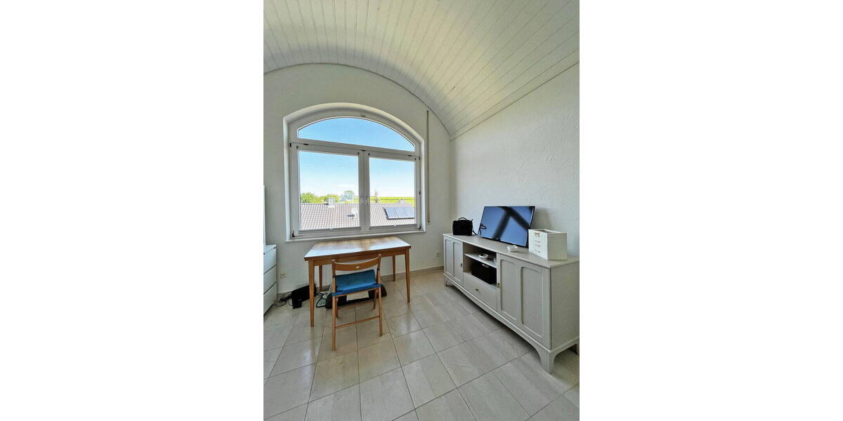 Etagenwohnung Lauffen am Neckar - 3 Zimmer, 89 m&sup2;, 1.200&euro; | Angebot:26716067