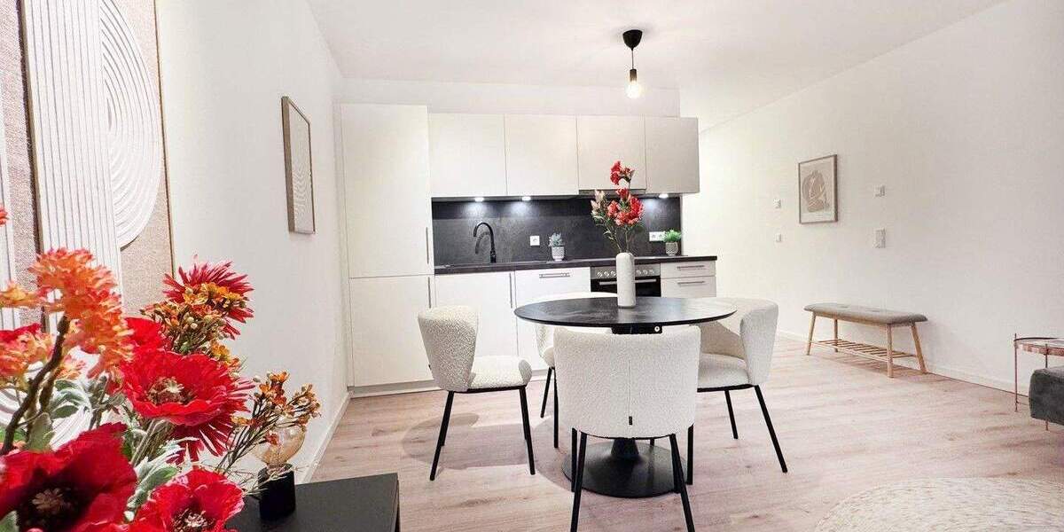 Etagenwohnung Nürnberg Schweinau - 3 Zimmer, 75 m&sup2;, 1.497&euro; | Angebot:25806155