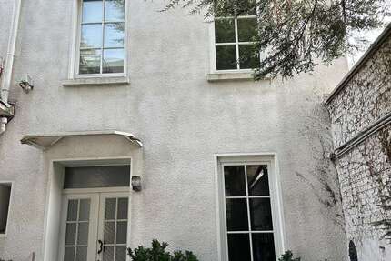 Haus Düsseldorf Stadtbezirk 3 - 6 Zimmer, 140 m&sup2;, 3.500&euro; | Angebot:25337039