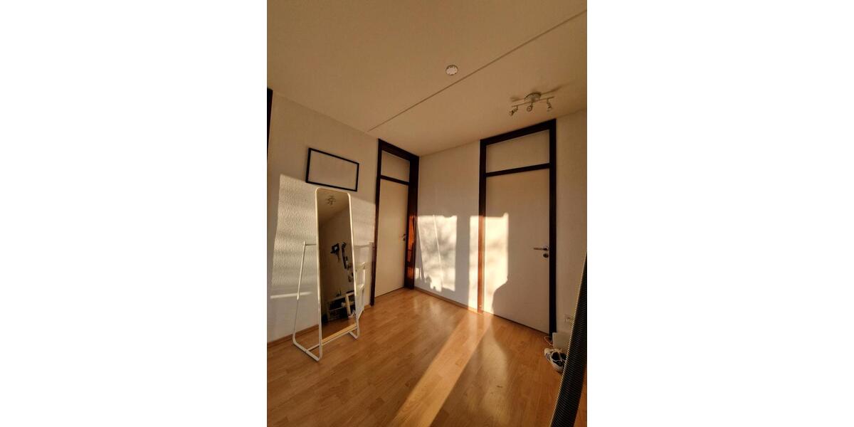 Wohnen auf Zeit Siegen Weidenau - 1 Zimmer, 20 m&sup2;, 415&euro; | Angebot:25855358