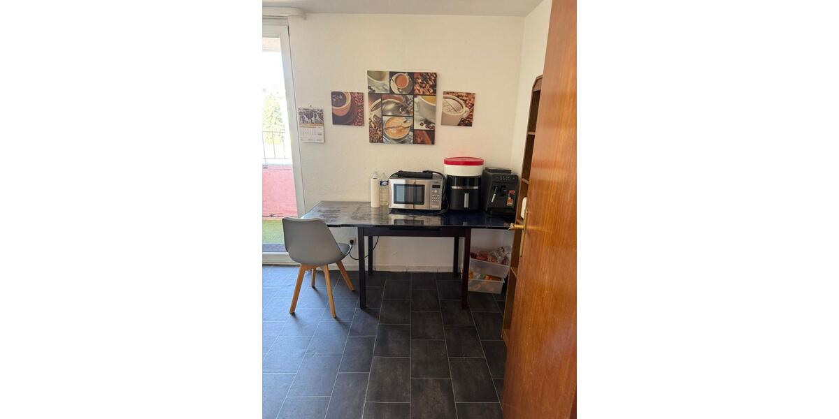 Etagenwohnung Pforzheim Nordstadt - 4 Zimmer, 150 m&sup2;, 1.200&euro; | Angebot:25883008