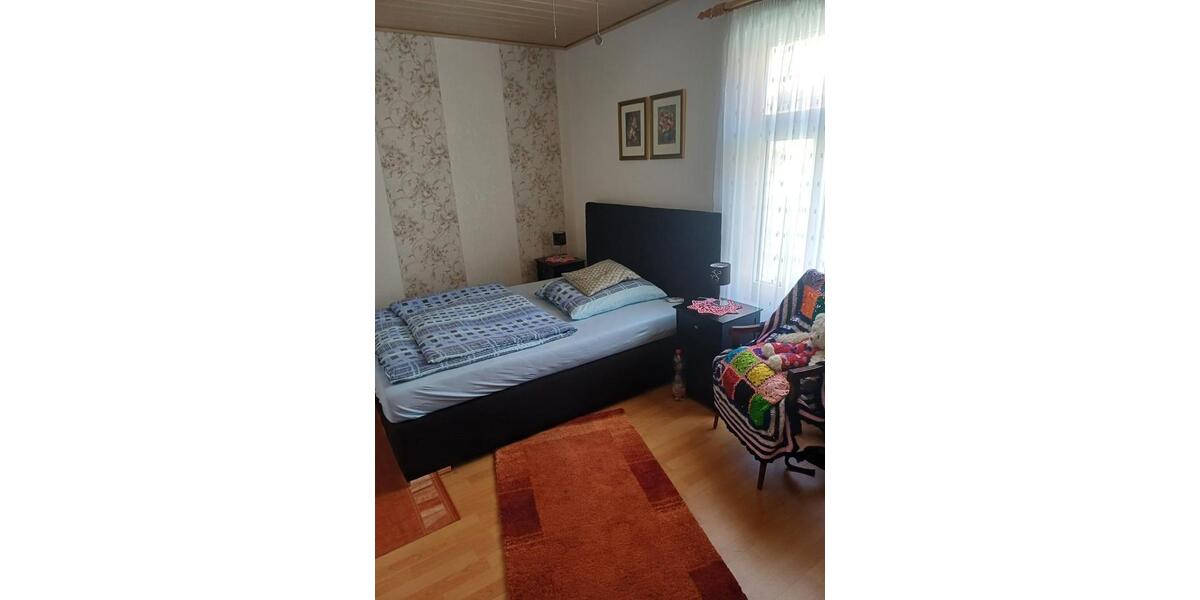 Erdgeschoßwohnung Schirgiswalde-Kirschau Kirschau - 3 Zimmer, 78 m&sup2;, 490&euro; | Angebot:24659025
