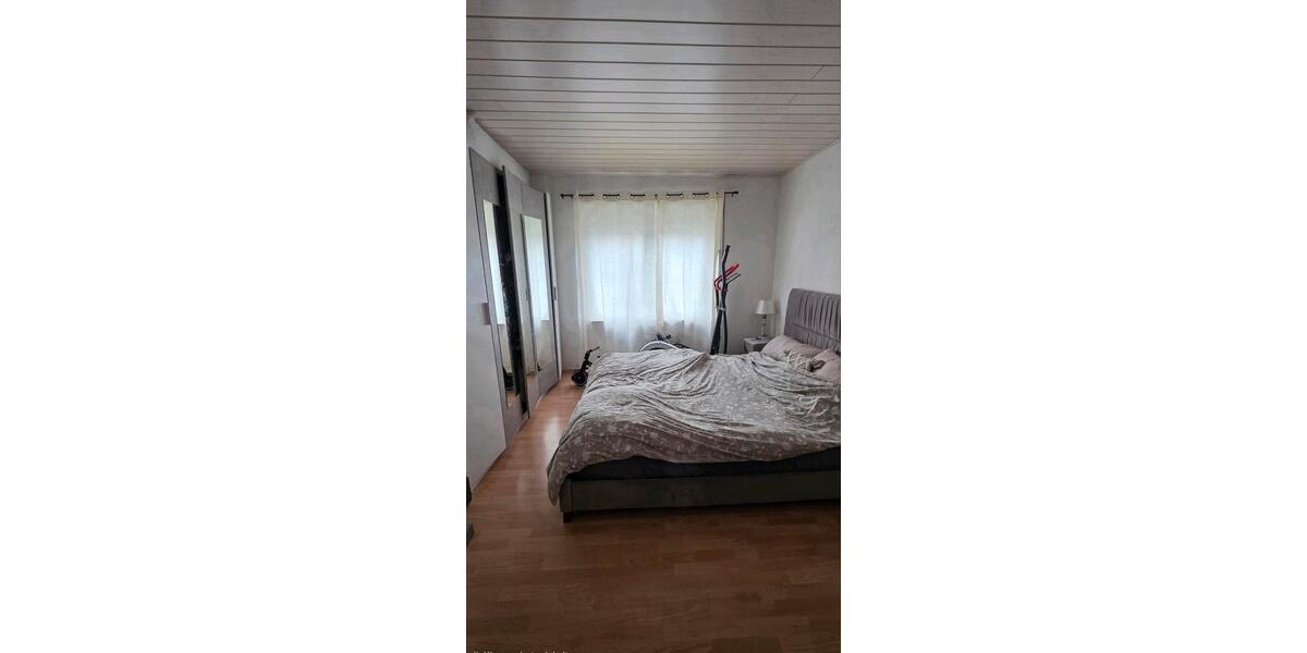 Etagenwohnung Herborn - 3 Zimmer, 80 m&sup2;, 900&euro; | Angebot:24875757