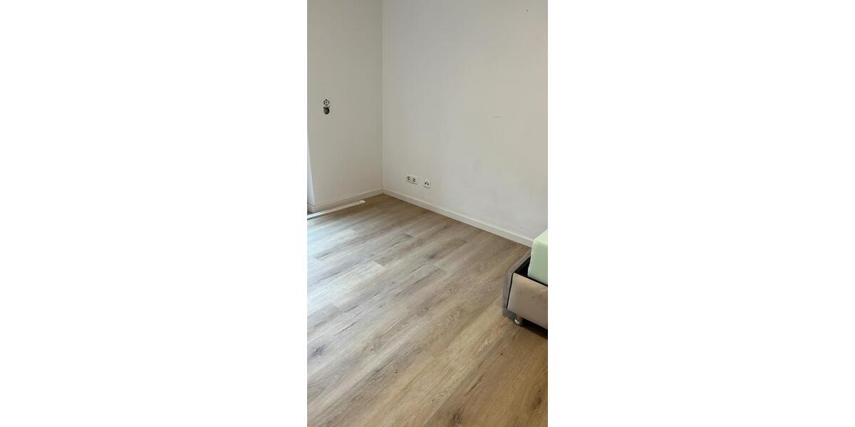 Etagenwohnung Würselen - 1 Zimmer, 100 m&sup2;, 580&euro; | Angebot:25369371