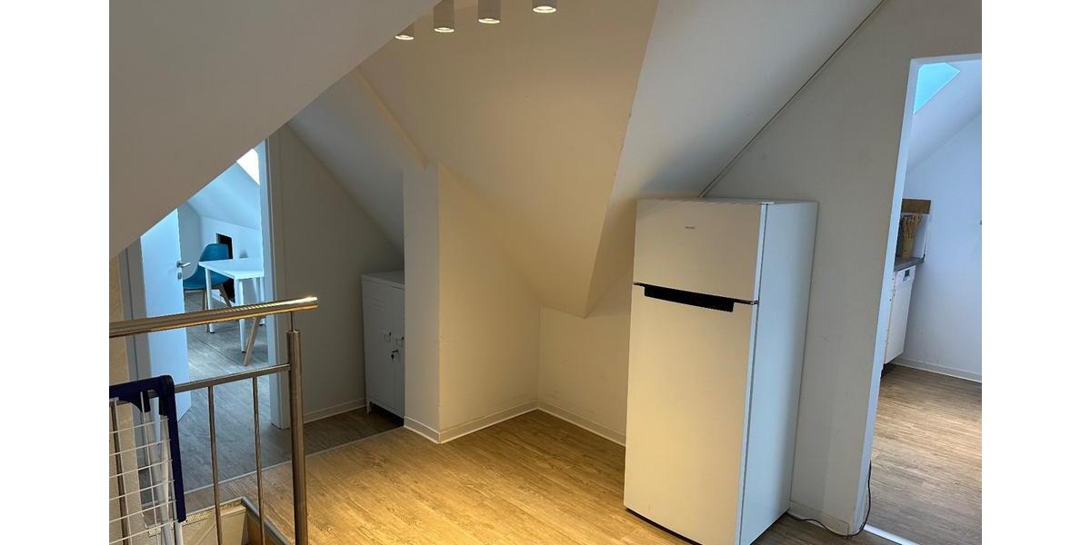 Wohnen auf Zeit Deizisau - 3 Zimmer, 75 m&sup2;, 2.100&euro; | Angebot:26216225