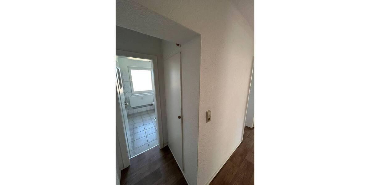 Etagenwohnung Uslar Volpriehausen - 3 Zimmer, 60 m&sup2;, 355&euro; | Angebot:26703125