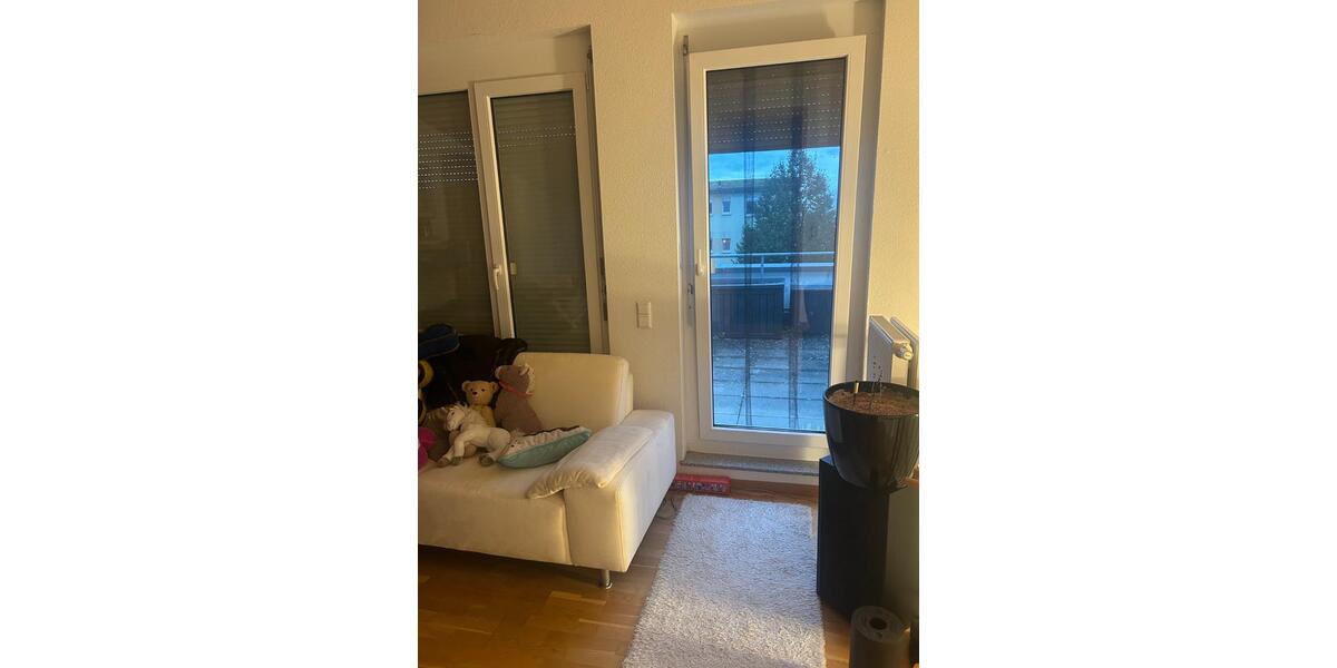 Wohnen auf Zeit Ludwigsburg Hoheneck - 1 Zimmer, 18 m&sup2;, 490&euro; | Angebot:25414805