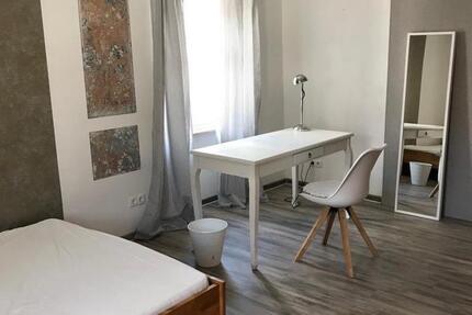 Wohnen auf Zeit Mayen - 5 Zimmer, 180 m&sup2;, 370&euro; | Angebot:26343578