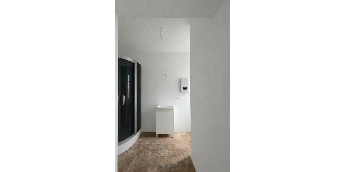 Etagenwohnung Bitterfeld-Wolfen Bitterfeld - 4 Zimmer, 92 m&sup2;, 680&euro; | Angebot:26022930