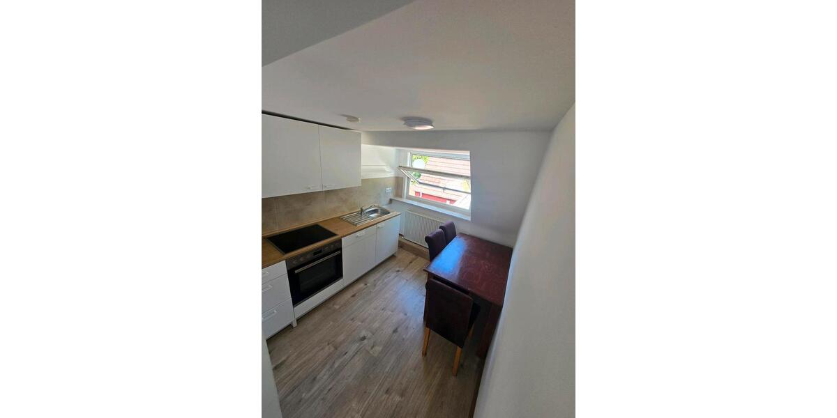 Dachgeschoßwohnung Kellinghusen - 3 Zimmer, 60 m&sup2;, 750&euro; | Angebot:26700453