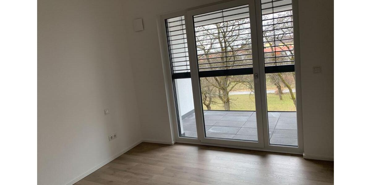 Dachgeschoßwohnung Neukirchen vorm Wald - 2 Zimmer, 54 m&sup2;, 540&euro; | Angebot:25220521