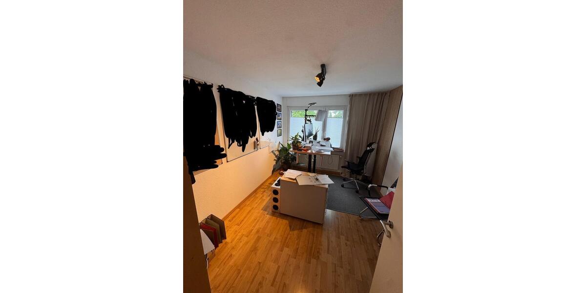 Etagenwohnung Wiefelstede - 4 Zimmer, 139 m&sup2;, 1.500&euro; | Angebot:26647163