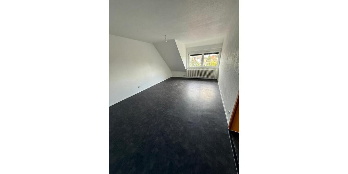 Etagenwohnung Auggen - 3 Zimmer, 85 m&sup2;, 1.000&euro; | Angebot:26006383