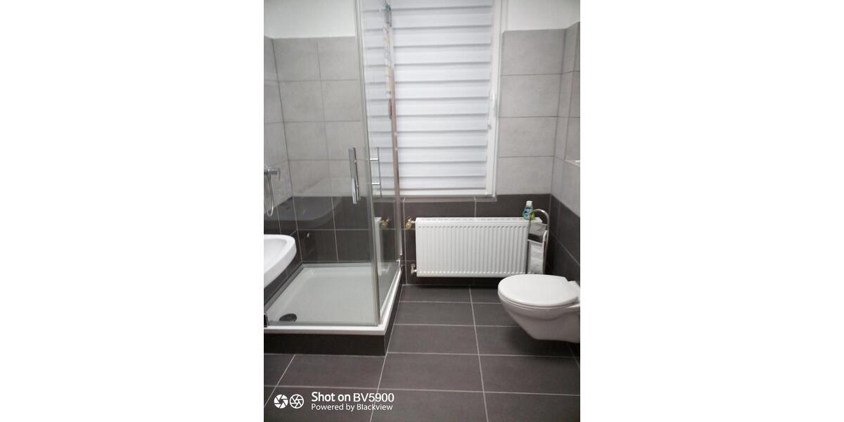 Etagenwohnung Rühen - 6 Zimmer, 120 m&sup2;, 1.200&euro; | Angebot:16931834