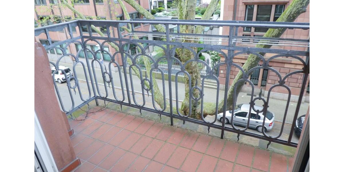 Etagenwohnung Mannheim Fahrlach - 5 Zimmer, 135 m&sup2;, 1.823&euro; | Angebot:26445373