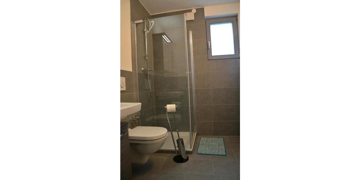 Wohnen auf Zeit Karlsruhe Durlach - 2 Zimmer, 50 m&sup2;, 1.090&euro; | Angebot:24877375