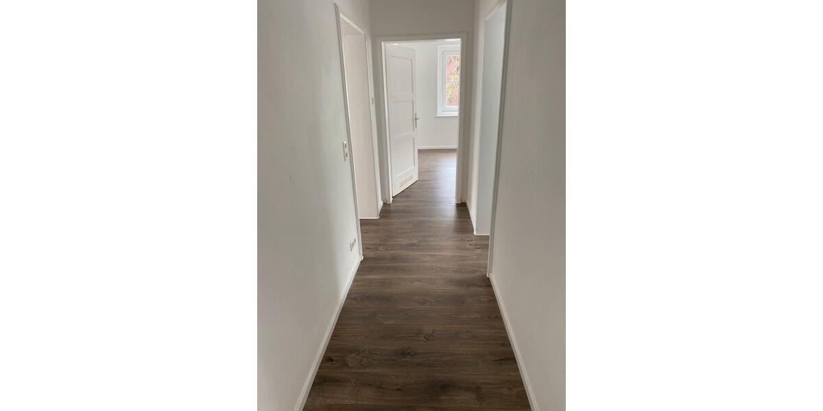 Erdgeschoßwohnung Straubing - 3 Zimmer, 63 m&sup2;, 950&euro; | Angebot:25868421