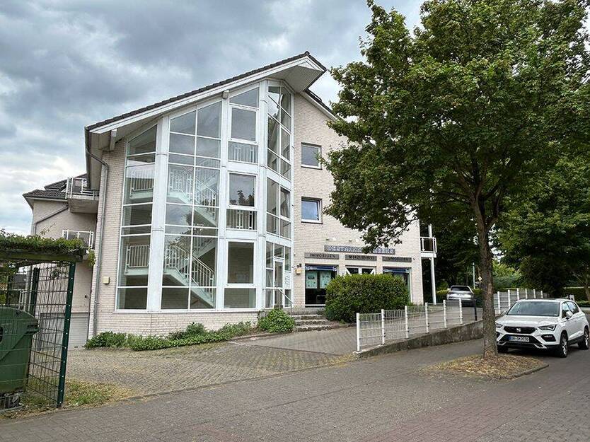 LadenBürofläche in bester Geschäftslage von Stuhr-Brinkum.Nähe KGS und Versorgungszentrum Briseck! zimmer