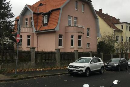 Familienfreundliche Wohnung mit Süd- und Ostbalkon sowie Garten 3 zimmer
