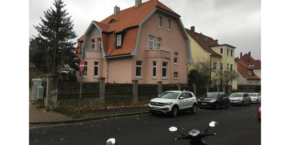 Familienfreundliche Wohnung mit Süd- und Ostbalkon sowie Garten 3 zimmer
