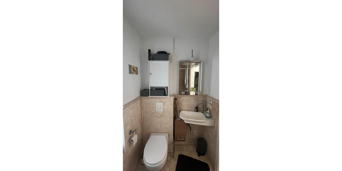 Wohnen auf Zeit Stuttgart Stuttgart-Süd - 30 Zimmer, 65 m&sup2;, 850&euro; | Angebot:26652490
