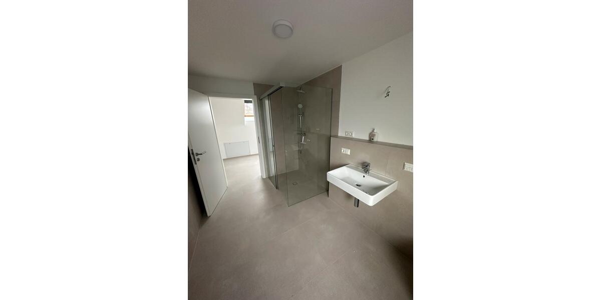 Dachgeschoßwohnung Ober-Ramstadt Ramstadt - 2 Zimmer, 75 m&sup2;, 900&euro; | Angebot:25293300