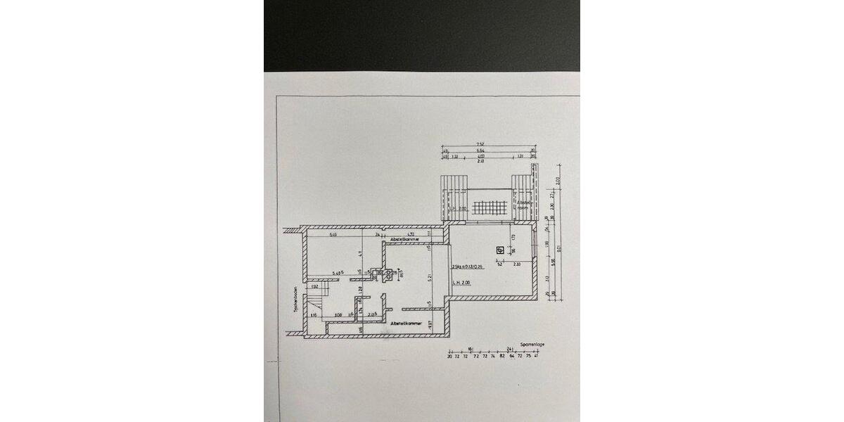 Doppelhaushälfte Lage - 6 Zimmer, 235 m&sup2;, 1.250&euro; | Angebot:26665107