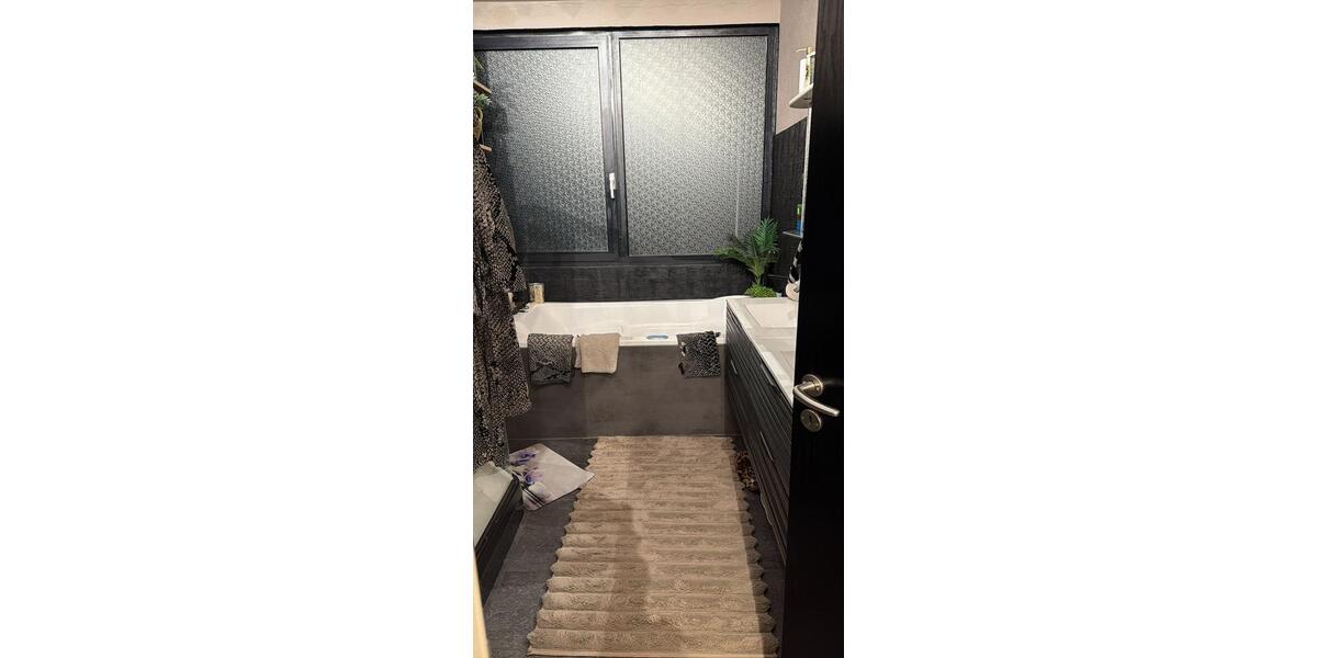 Etagenwohnung Bad Dürrheim - 3.5 Zimmer, 104 m&sup2;, 1.150&euro; | Angebot:25328089