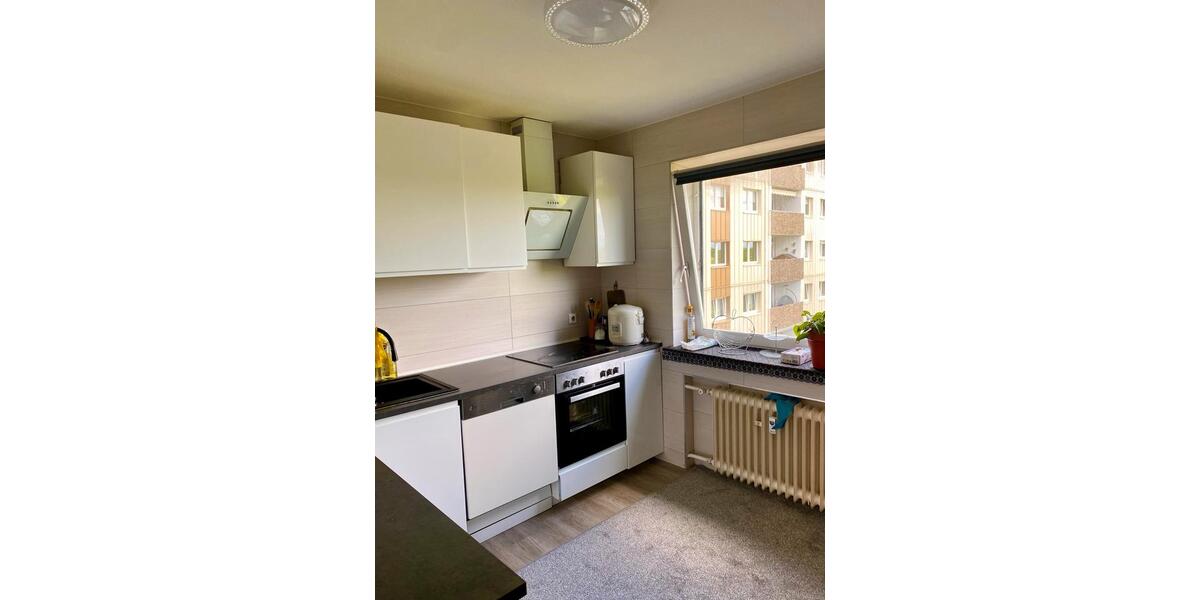 Etagenwohnung Köln Porz - 3 Zimmer, 100 m&sup2;, 1.700&euro; | Angebot:26648899