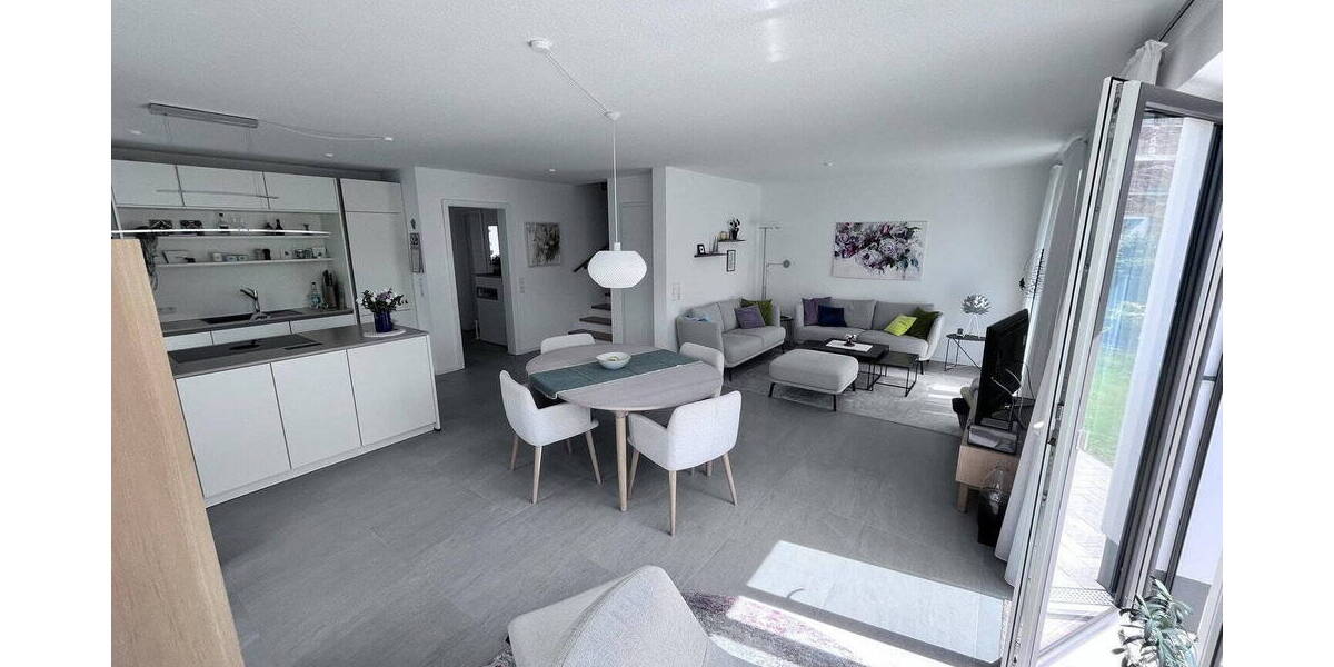 Doppelhaushälfte Detmold Hiddesen - 4 Zimmer, 128 m&sup2;, 1.892&euro; | Angebot:26765364