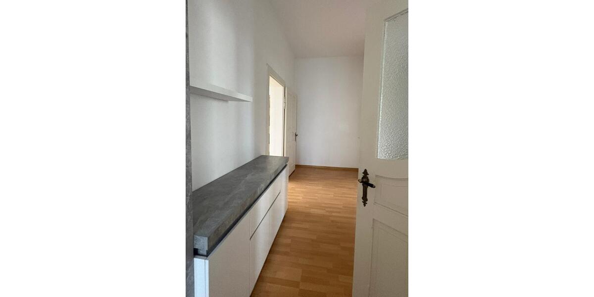 Etagenwohnung Auerbach/Vogtland Vogtland - 2 Zimmer, 65 m&sup2;, 385&euro; | Angebot:26453300