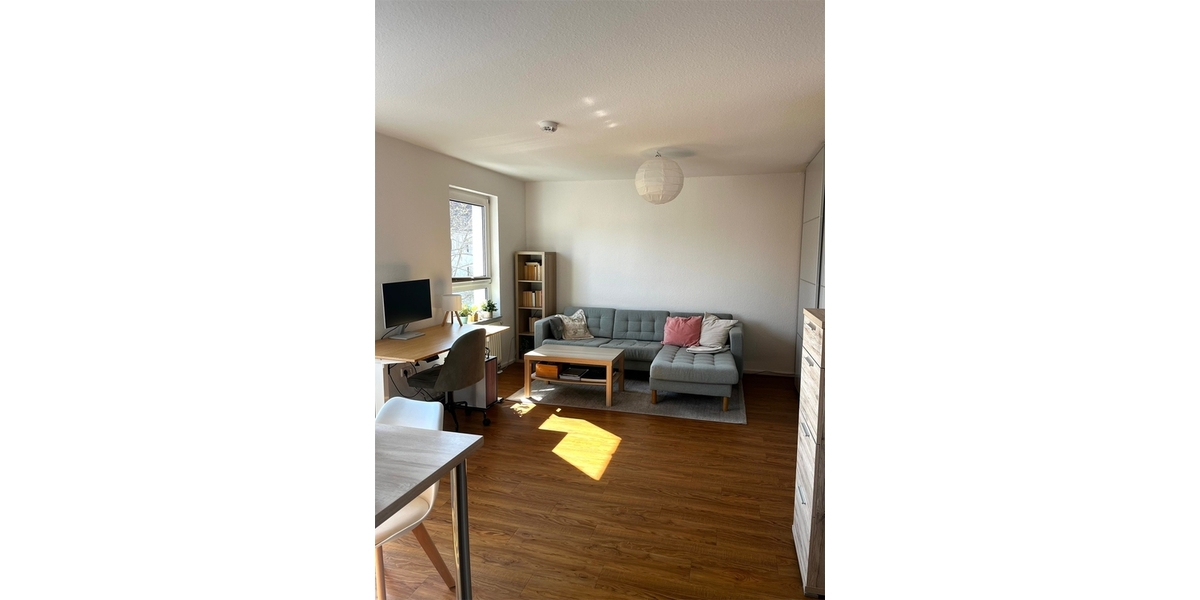 Altersgerechtes Wohnen mit Balkon ( EBK kann erworben werden), ab Juli frei - Etagenwohnung Dresden Striesen-West | Angebot:26194766