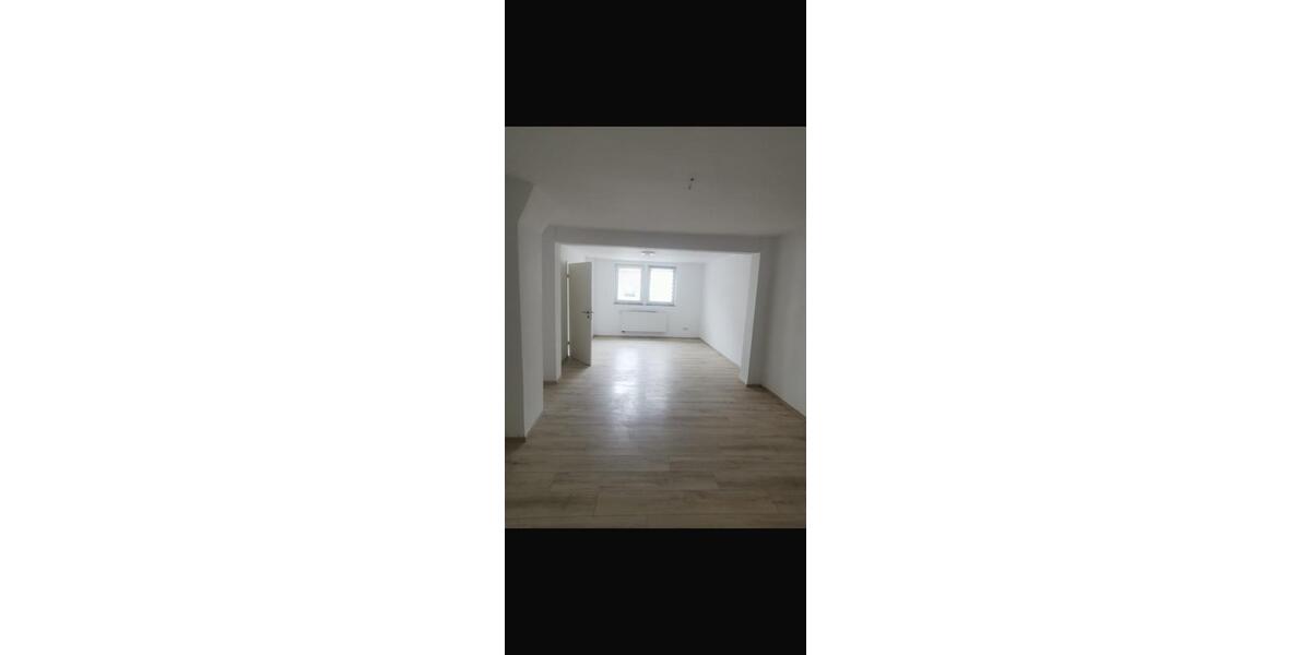 Doppelhaushälfte Höxter - 3 Zimmer, 110 m&sup2;, 1.250&euro; | Angebot:25834984