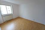Etagenwohnung Meerane - 2 Zimmer, 55 m&sup2;, 365&euro; | Angebot:25996742