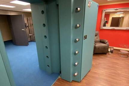 Gewerbeobjekt Kolbermoor - 4 Zimmer, 248 m&sup2;, 3.375&euro; | Angebot:25727375