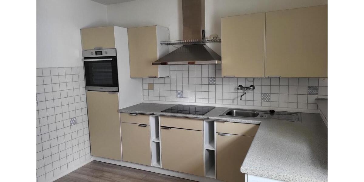 Etagenwohnung Kronach - 3 Zimmer, 84 m&sup2;, 560&euro; | Angebot:26272759