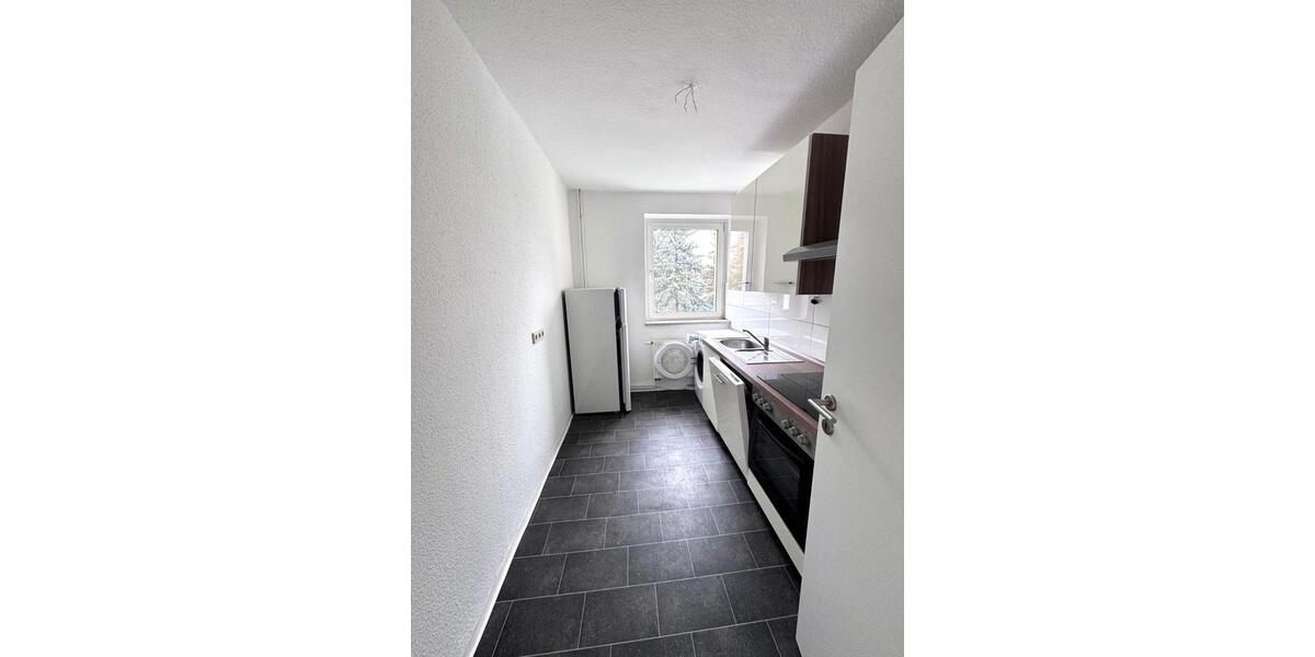 Etagenwohnung Hainichen - 2 Zimmer, 49 m&sup2;, 270&euro; | Angebot:25838338