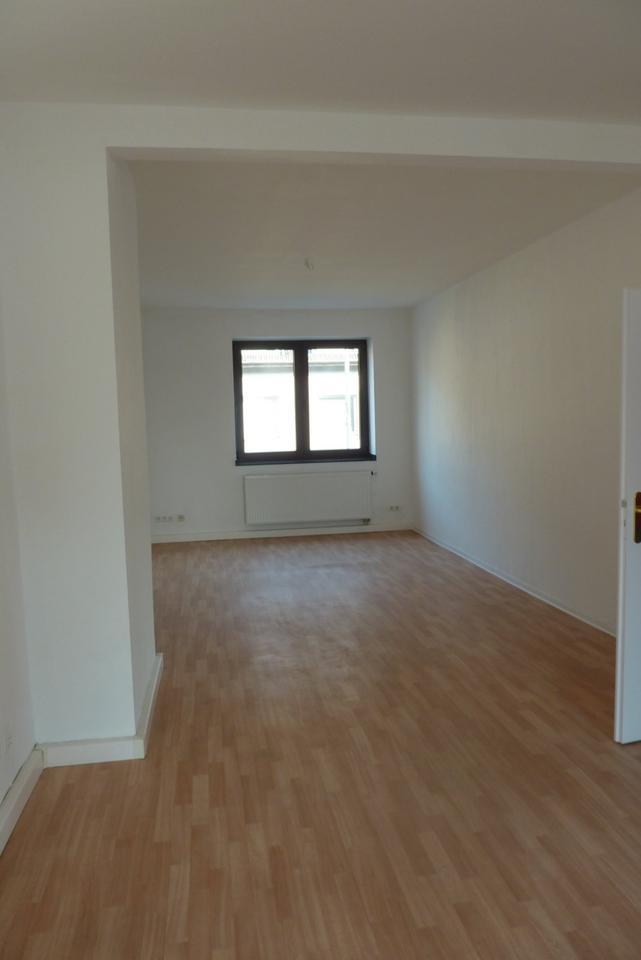 Helle 3-Zimmer-Wohnung mit Balkon in Leverkusen-Küppersteg