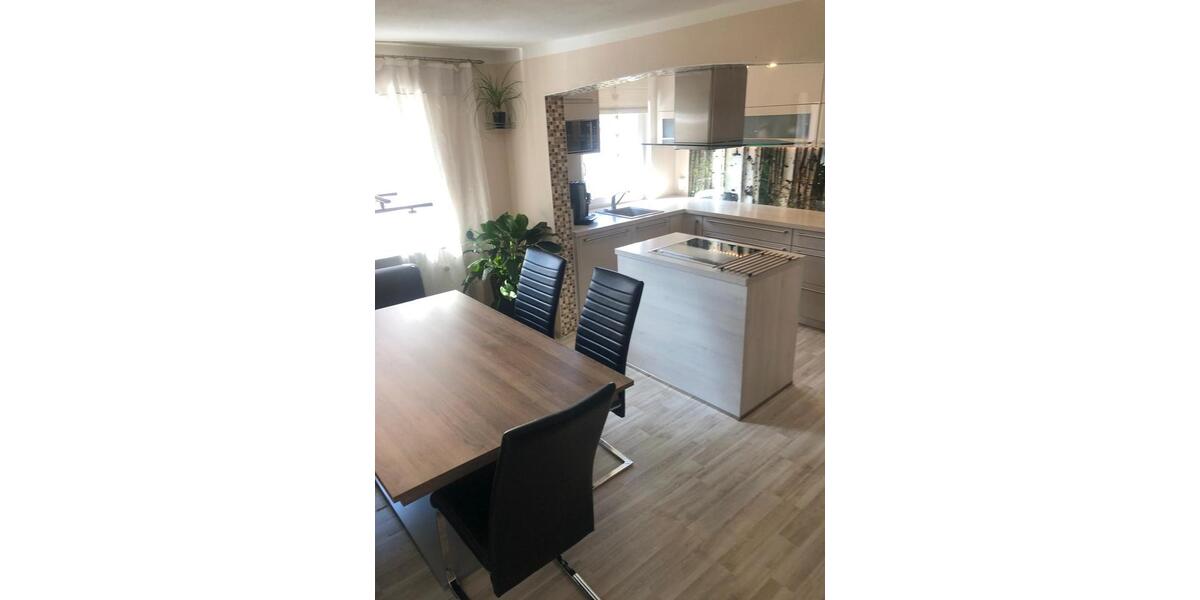 Maisonettenwohnung Dunningen - 5 Zimmer, 130 m&sup2;, 1.240&euro; | Angebot:26238435