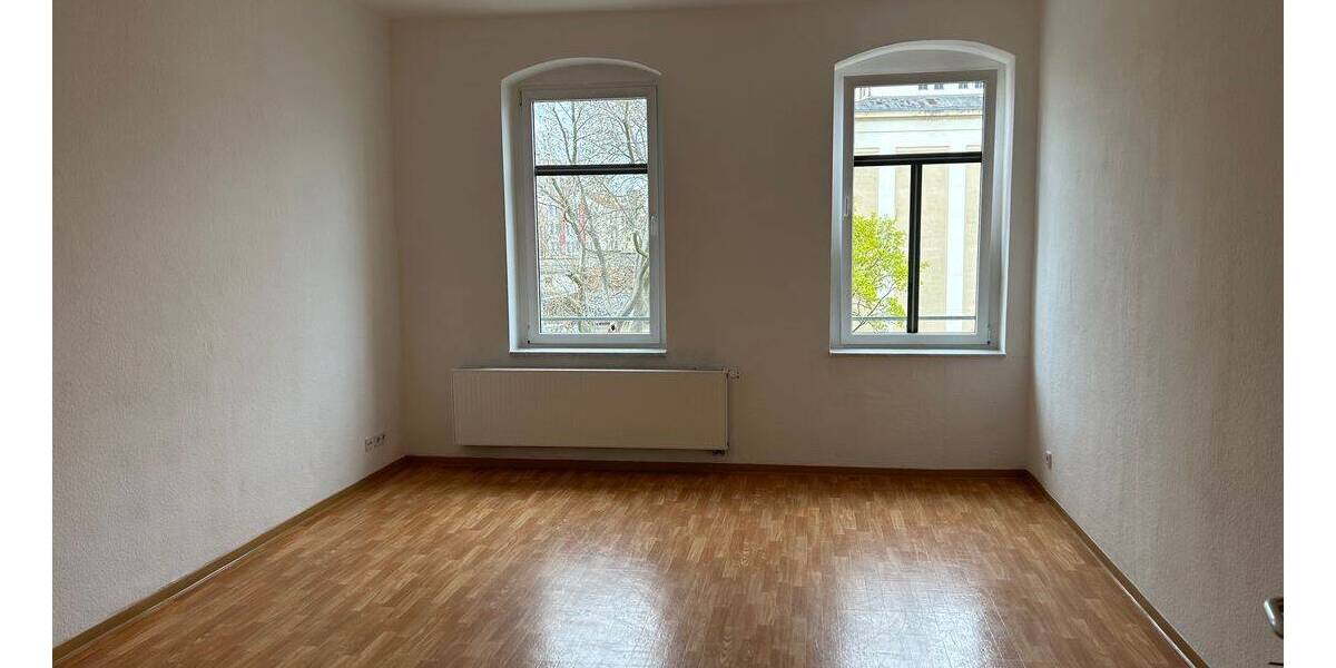 Etagenwohnung Riesa Innenstadt - 4 Zimmer, 85 m&sup2;, 467&euro; | Angebot:25688412