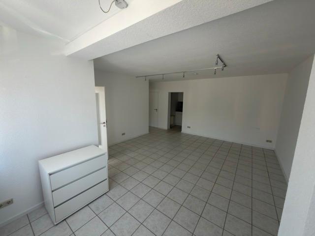 Erdgeschoßwohnung Homburg - 2 Zimmer, 61 m&sup2;, 600&euro; | Angebot:26323185