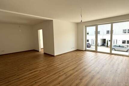 Wohnung Graben-Neudorf Neudorf - 6.5 Zimmer, 153 m&sup2;, 2.100&euro; | Angebot:25280699