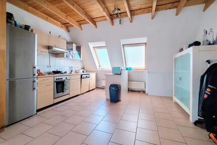 2-Zi Maisonette Wohnung zentral in Köln Niehl
