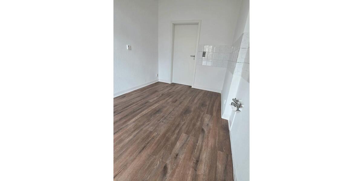 Etagenwohnung Magdeburg Nordwest - 4 Zimmer, 84 m&sup2;, 759&euro; | Angebot:26266521