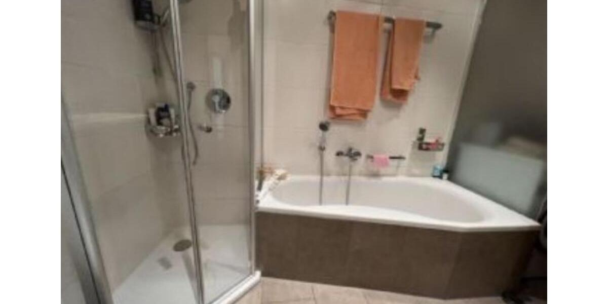 Wohnen auf Zeit Augsburg Antonsviertel - 4 Zimmer, 17 m&sup2;, 550&euro; | Angebot:24965320