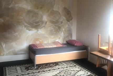 Wohnen auf Zeit Albstadt Gemarkung Onstmettingen - 8 Zimmer, 20 m&sup2;, 20&euro; | Angebot:26251925